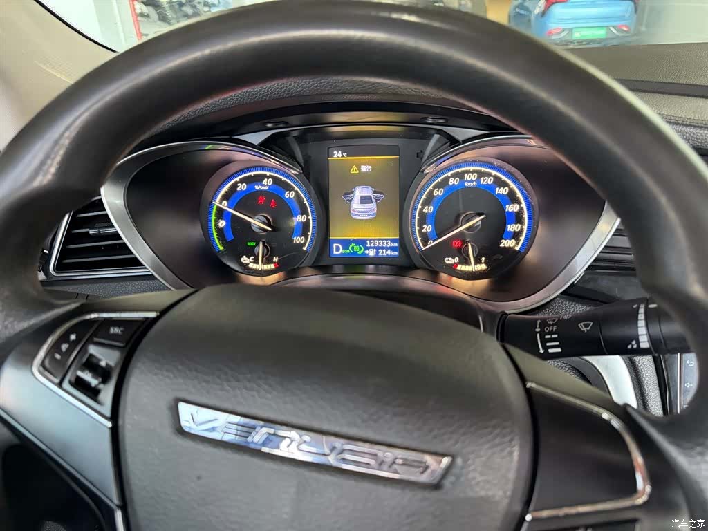 Nissan D60EV, 2020 14