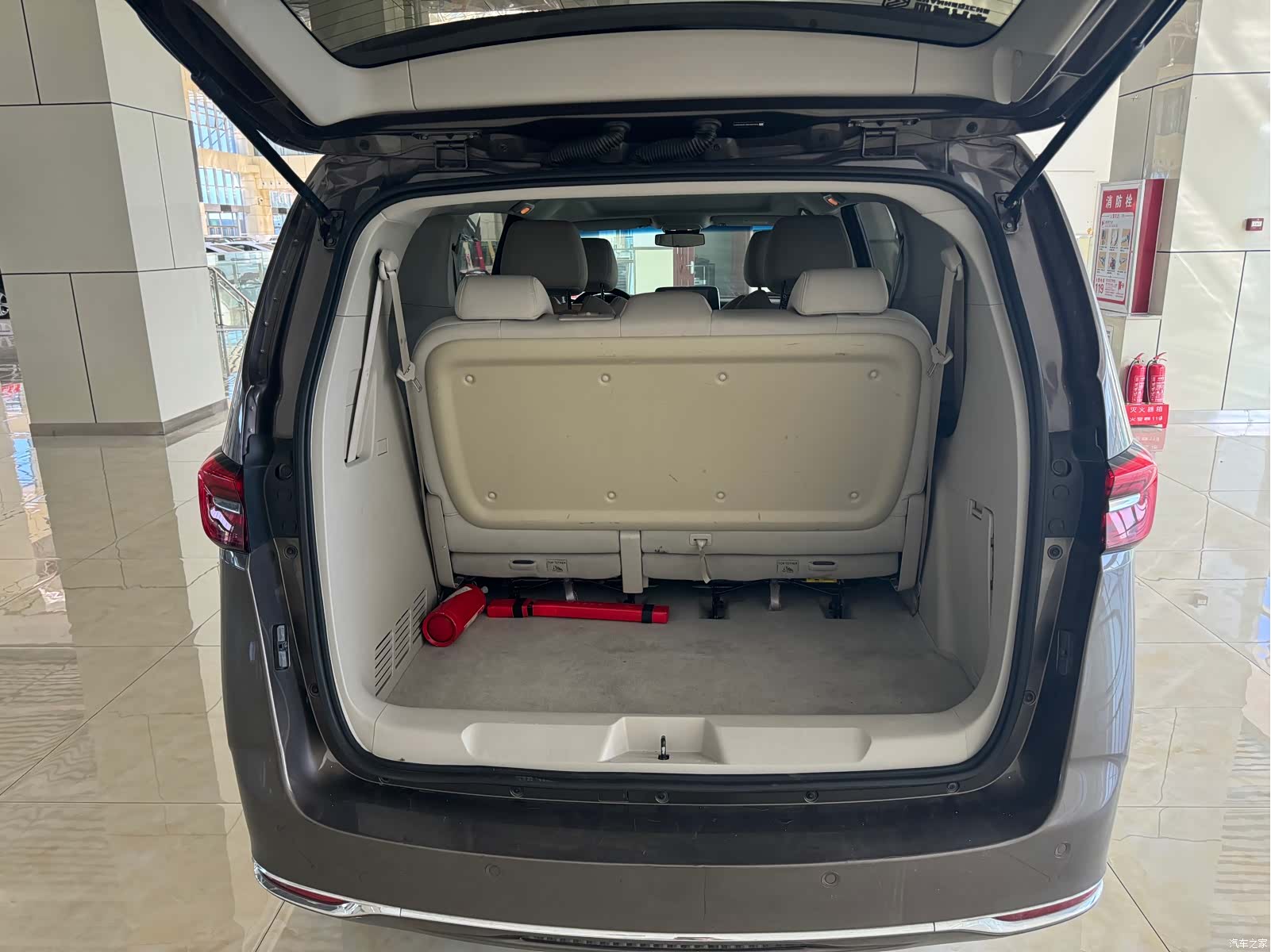 Buick GL8, 2022 12