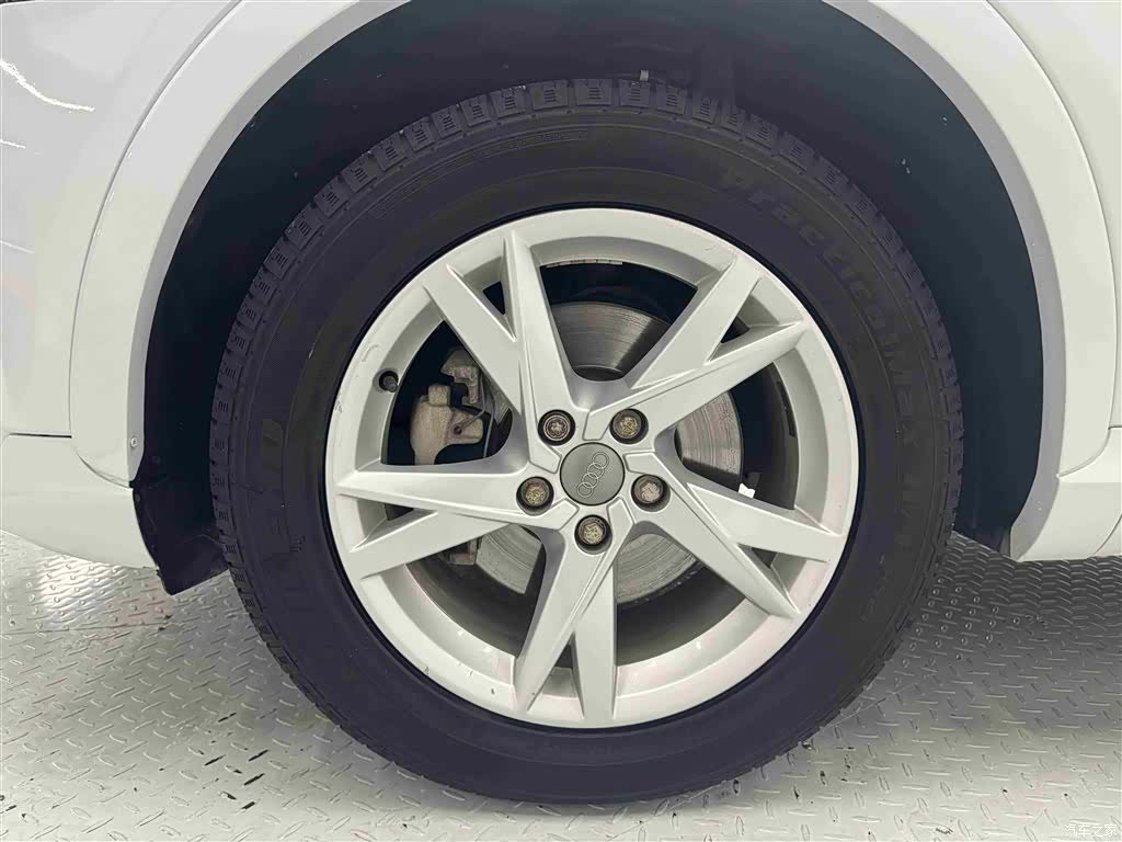 Audi Q3, 2018 10