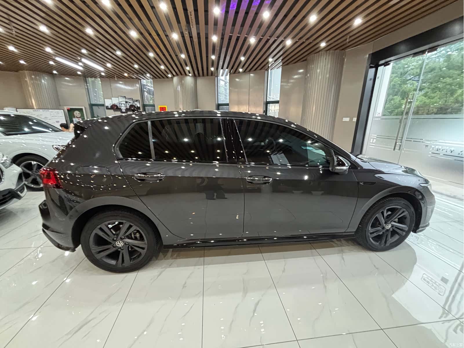 Volkswagen Golf, 2023 6