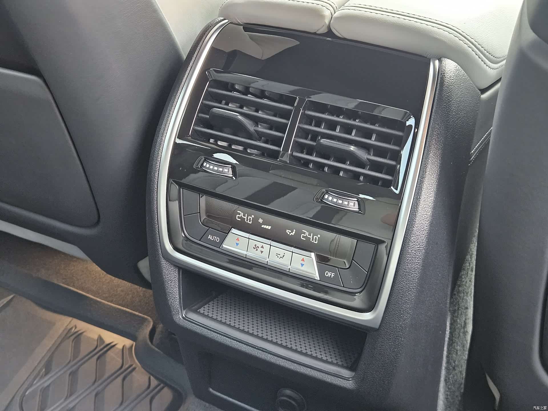 BMW X6, 2023 20