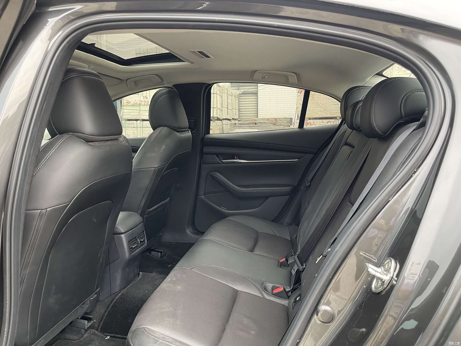 Mazda Mazda3, 2022 10