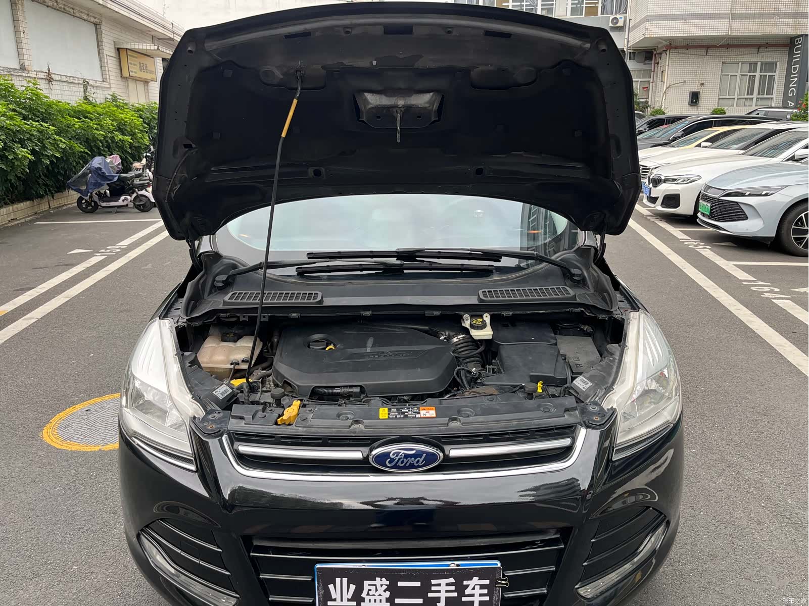 Ford Kuga, 2014 10