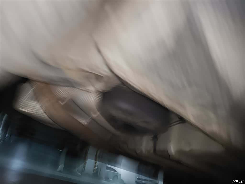 Geely Emgrand, 2019 17