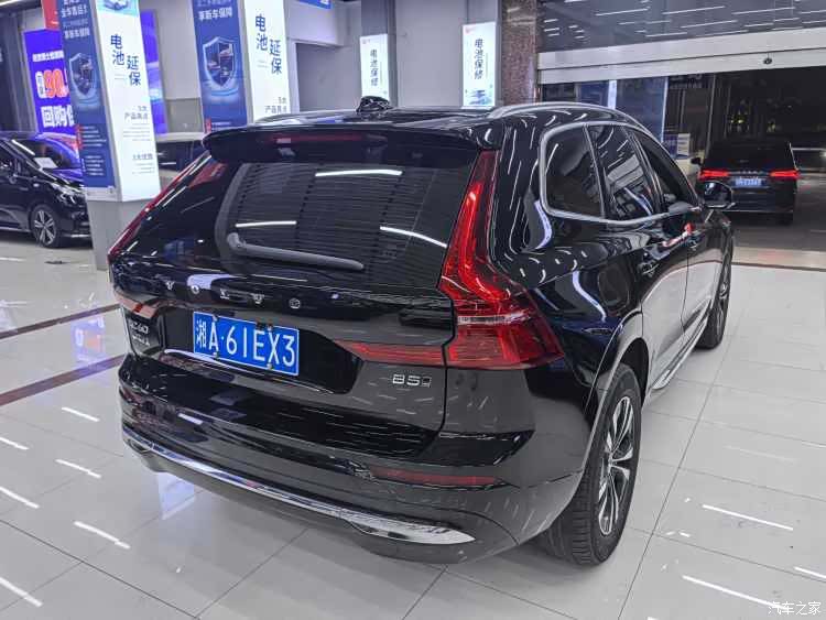 Volvo XC60, 2025 4