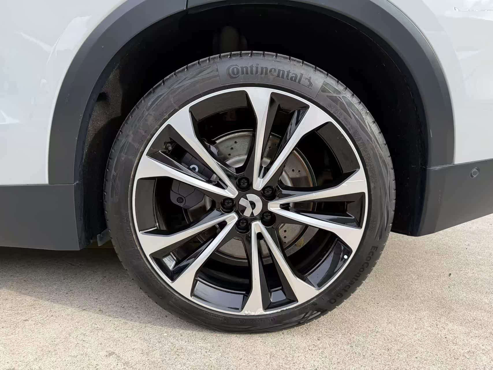NIO ES8, 2023 14