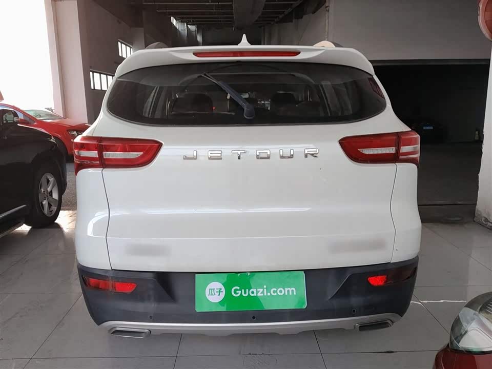 Jetour X70