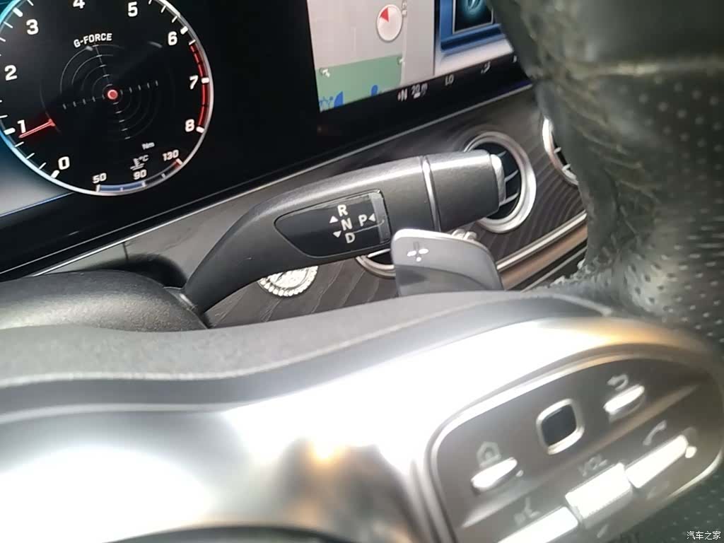 Mercedes-Benz E-Class, 2019 14