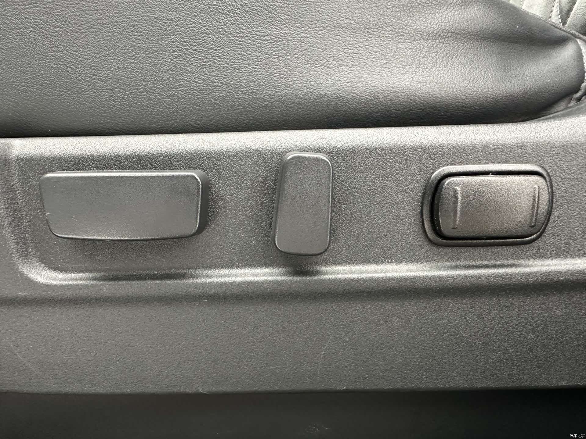 Mitsubishi Outlander, 2022 13