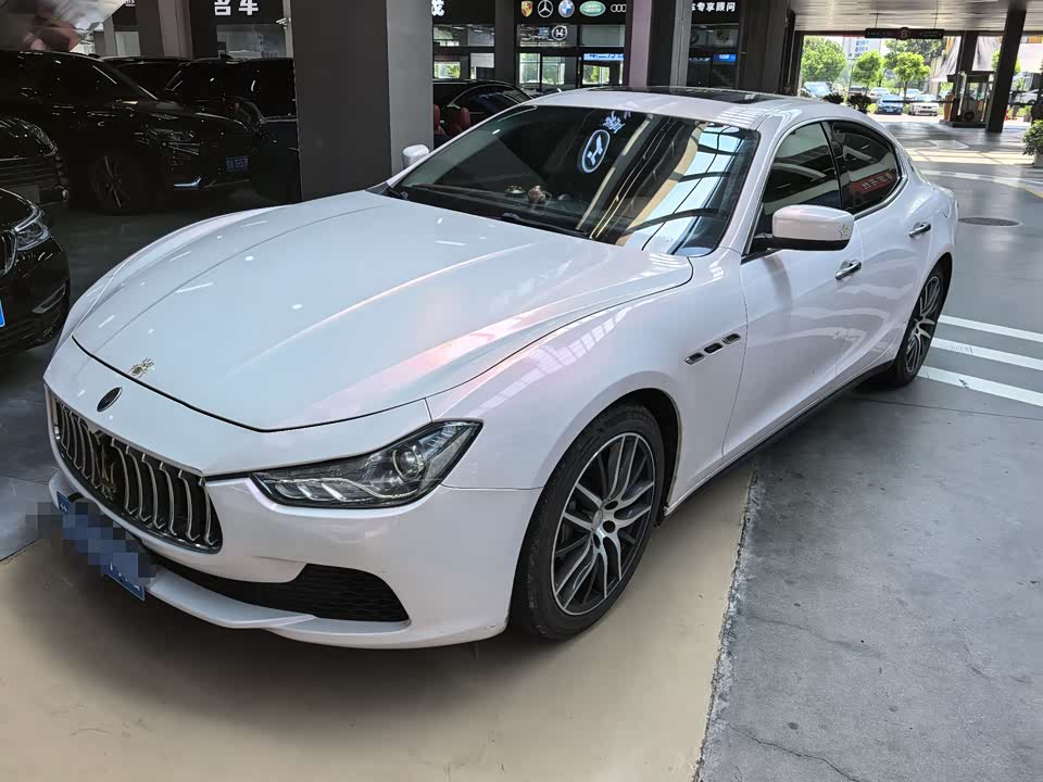Maserati Ghibli Maserati Ghibli