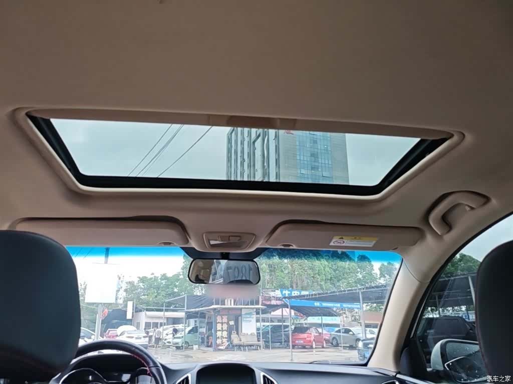 Wuling 560, 2016 18