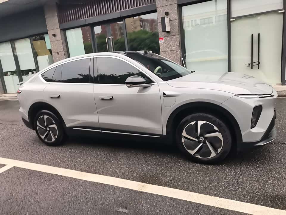 NIO EC7 NIO EC7
