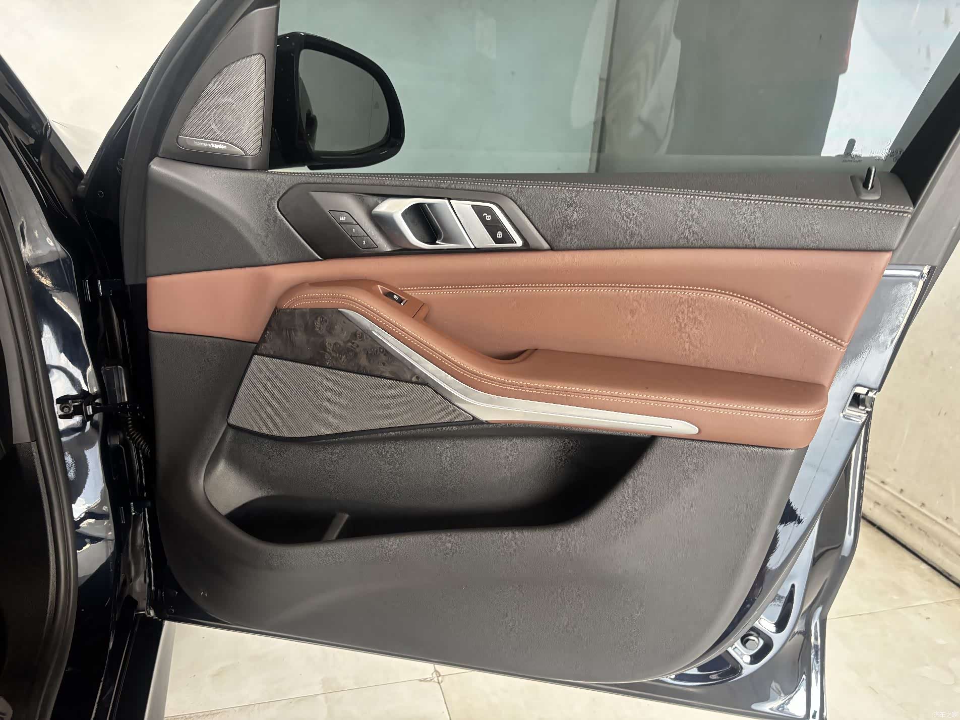 BMW X5, 2019 26