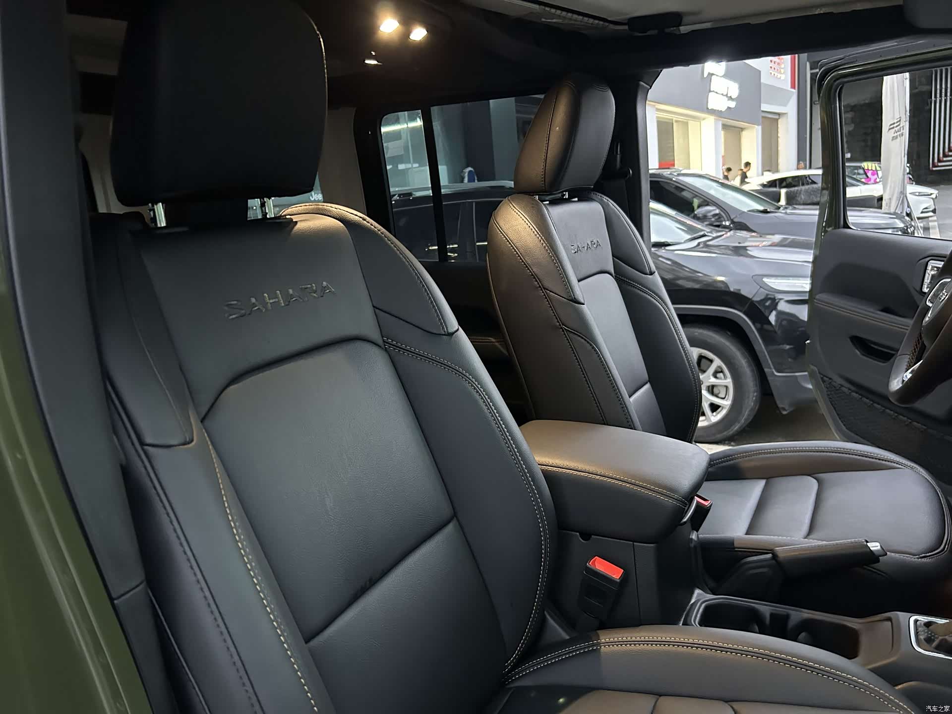 Jeep Wrangler, 2024 8