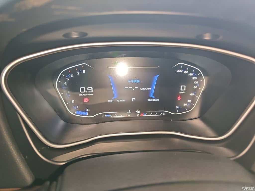 Geely X6, 2018 12