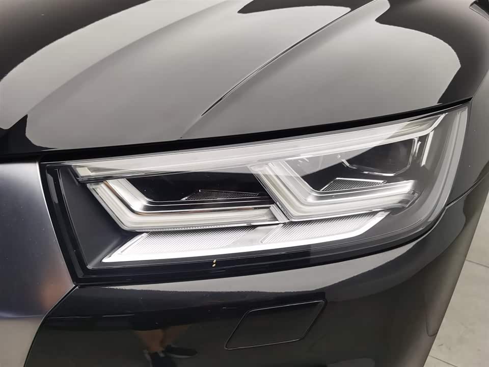 Audi Q5L Audi Q5L