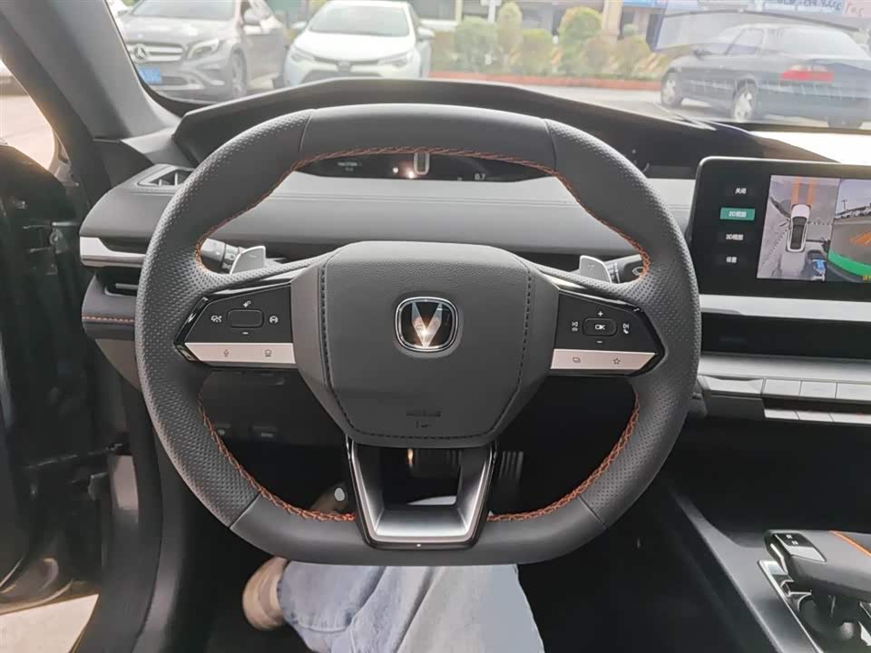 Changan UNI-V