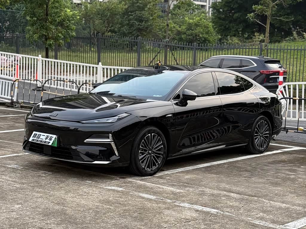 Geely Galaxy Galaxy 8