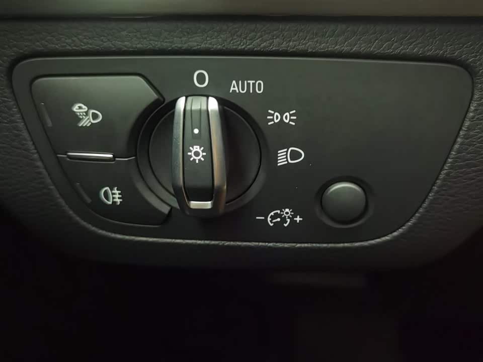 Audi Q5L Audi Q5L