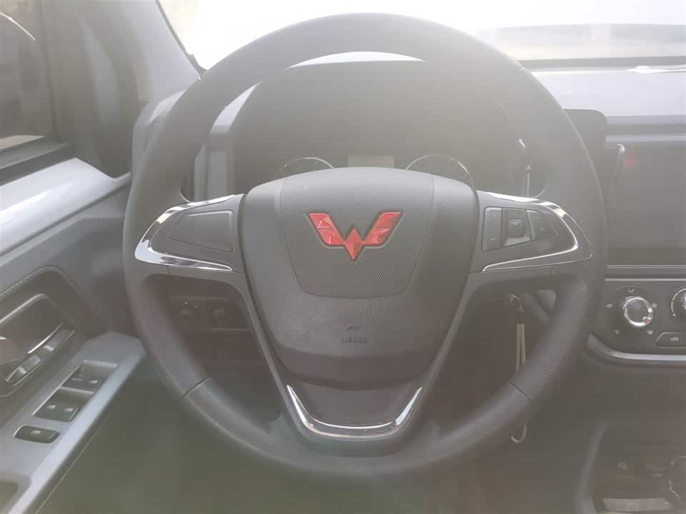 Wuling Wuling Journey