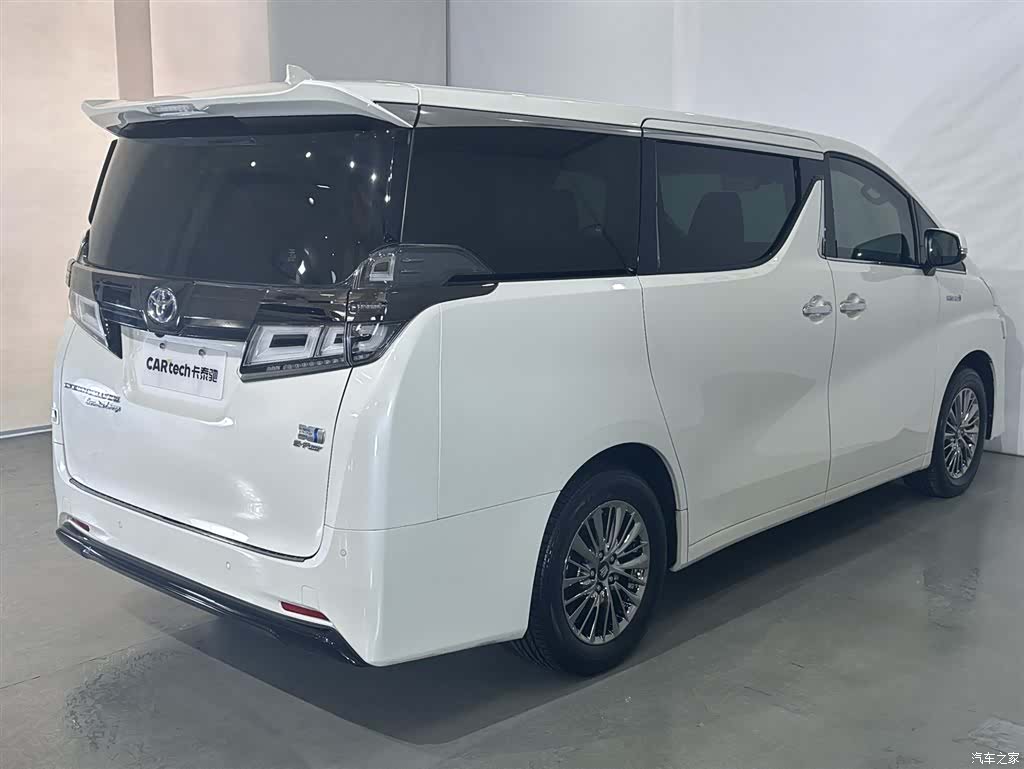Toyota Vellfire, 2023 19