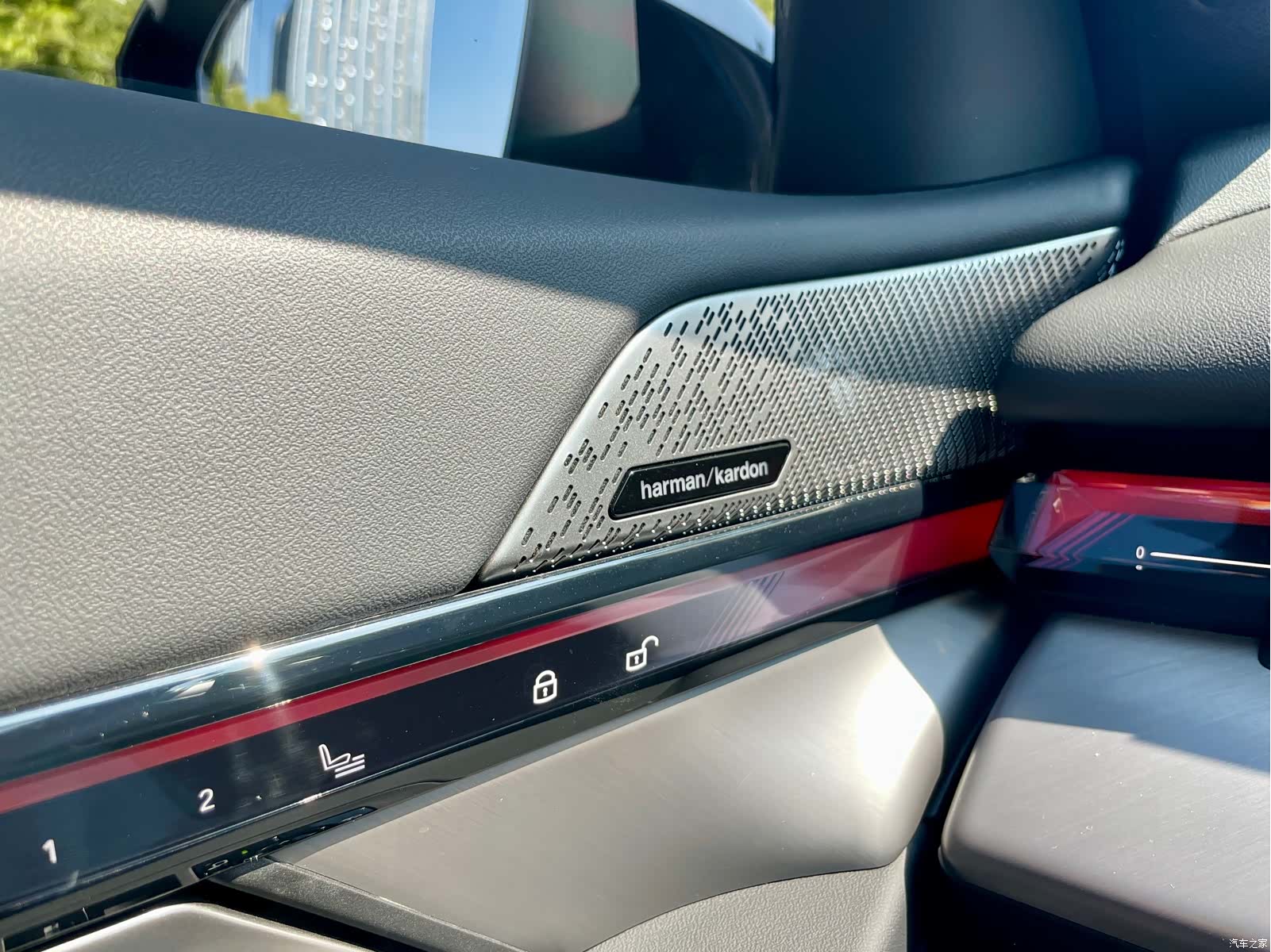 BMW 5 Series, 2025 20