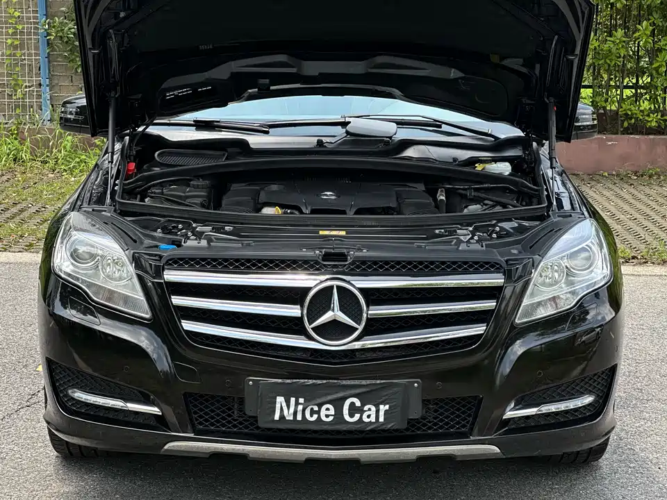 Mercedes-Benz R-class