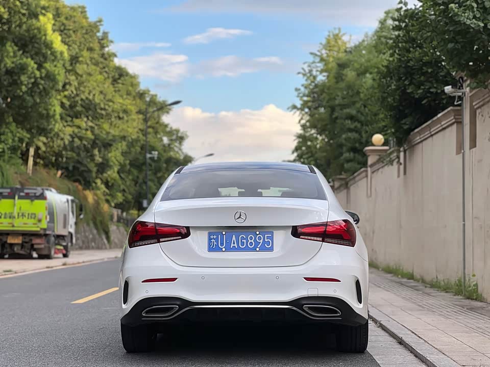 Mercedes-Benz Class A Mercedes-Benz Class A
