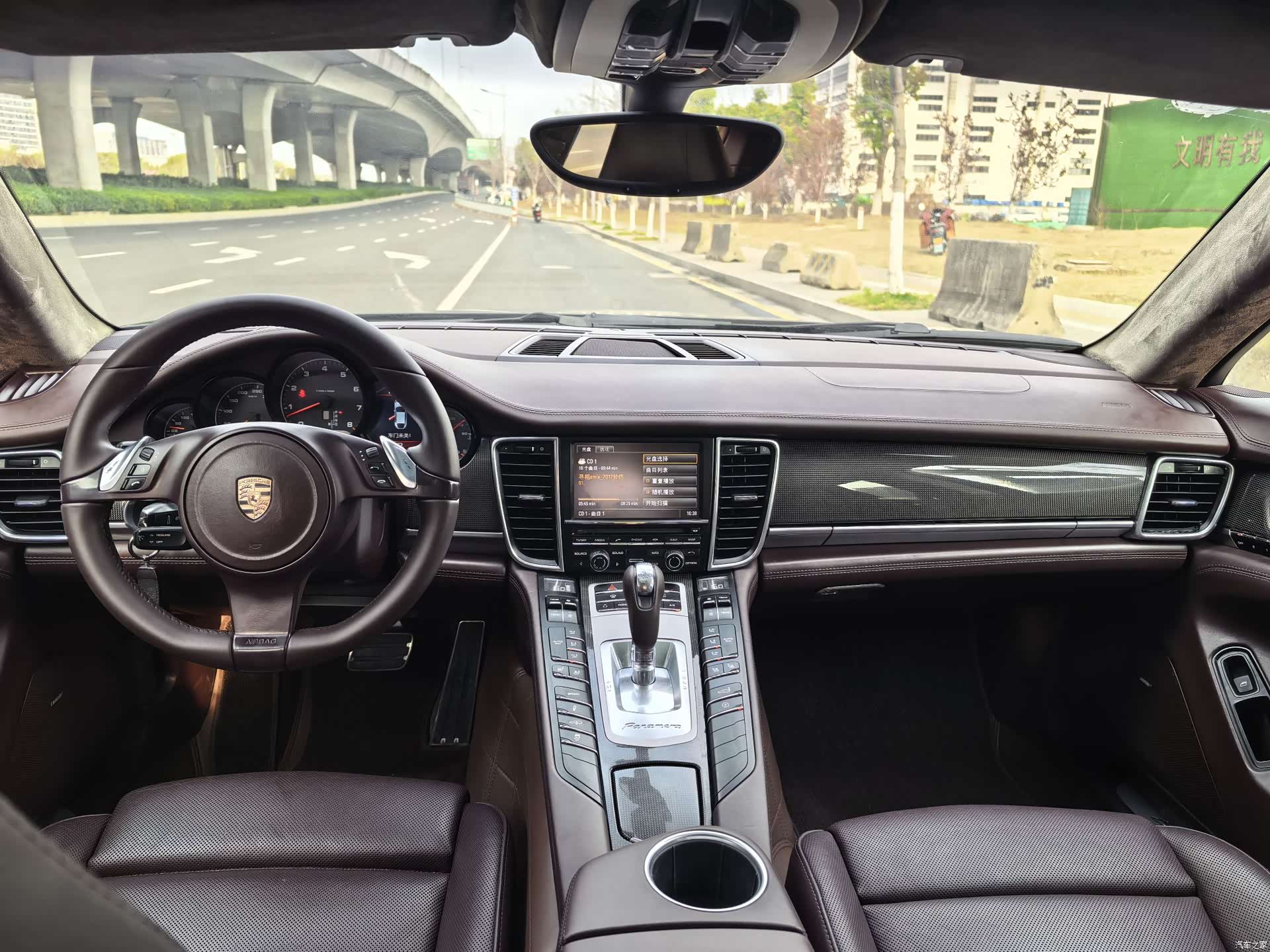 Porsche Panamera, 2012 8