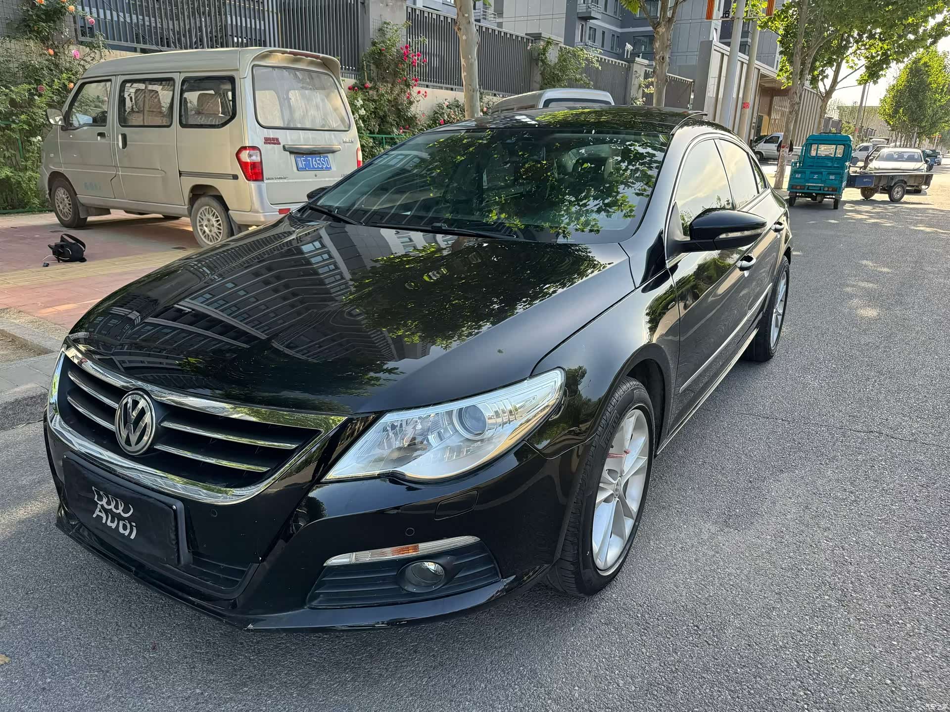 Volkswagen CC, 2011 1