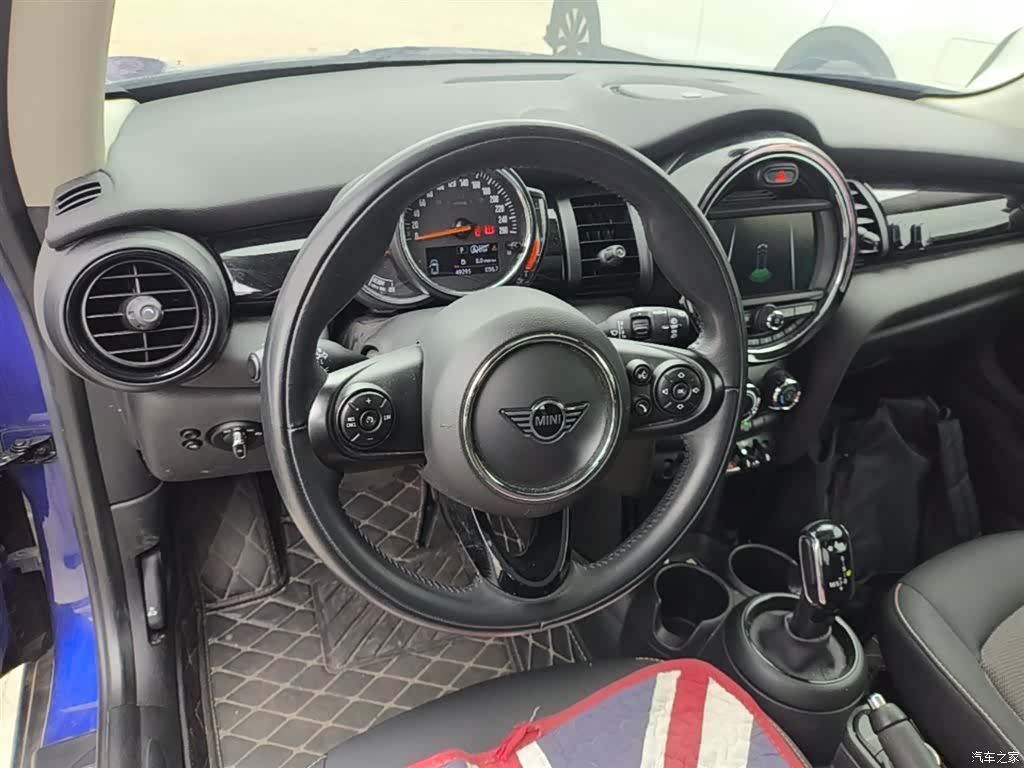Mini ONE, 2020 11