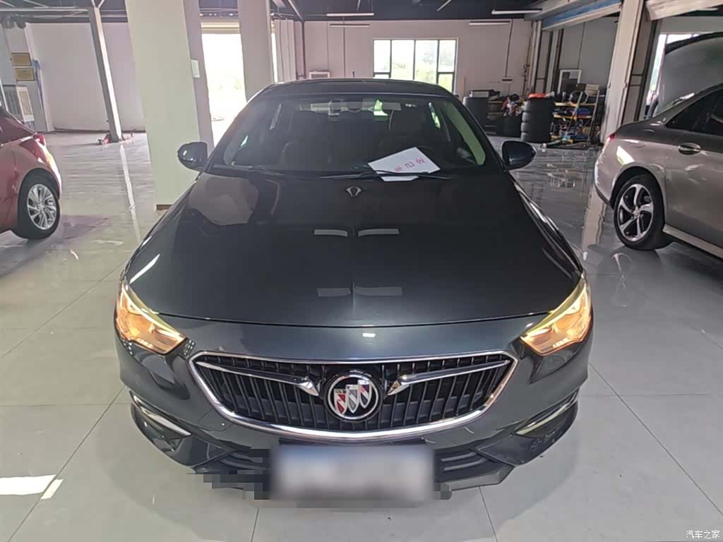 Buick Regal, 2020 3