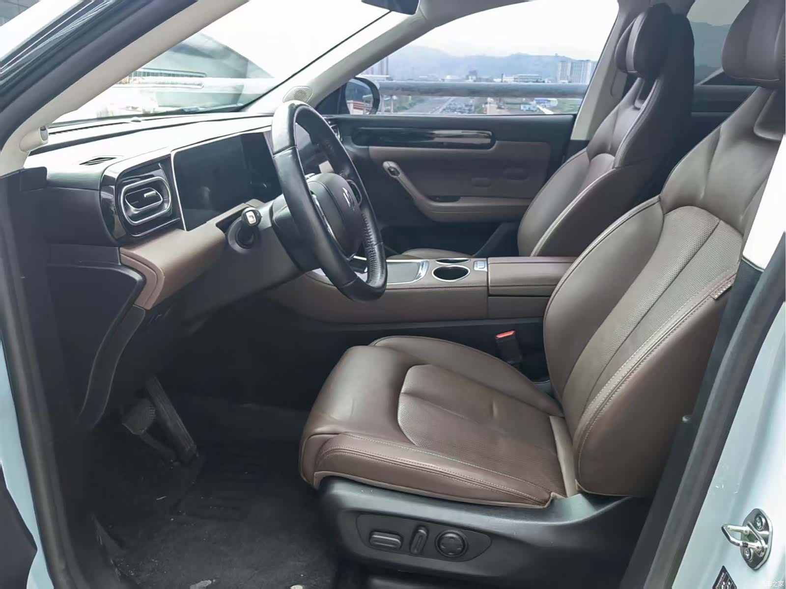 Leapmotor C11, 2024 все фото