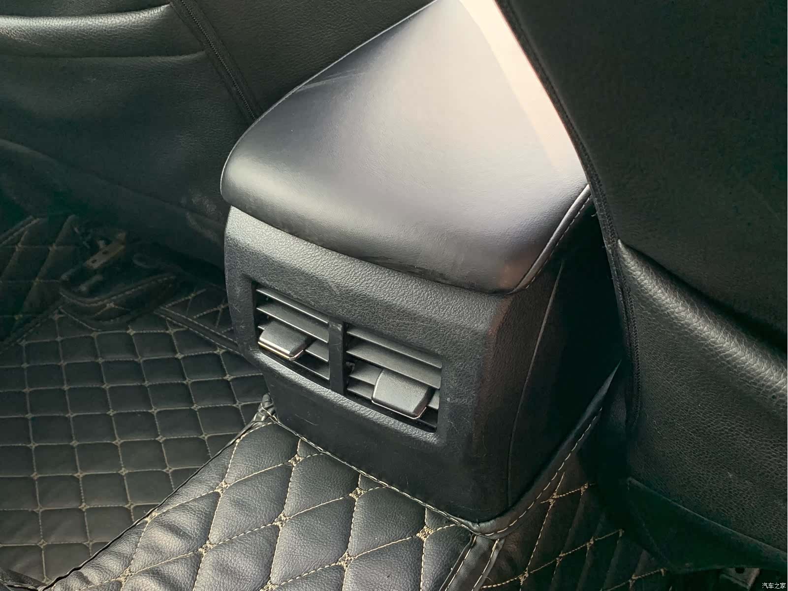 Lexus IS, 2018 24
