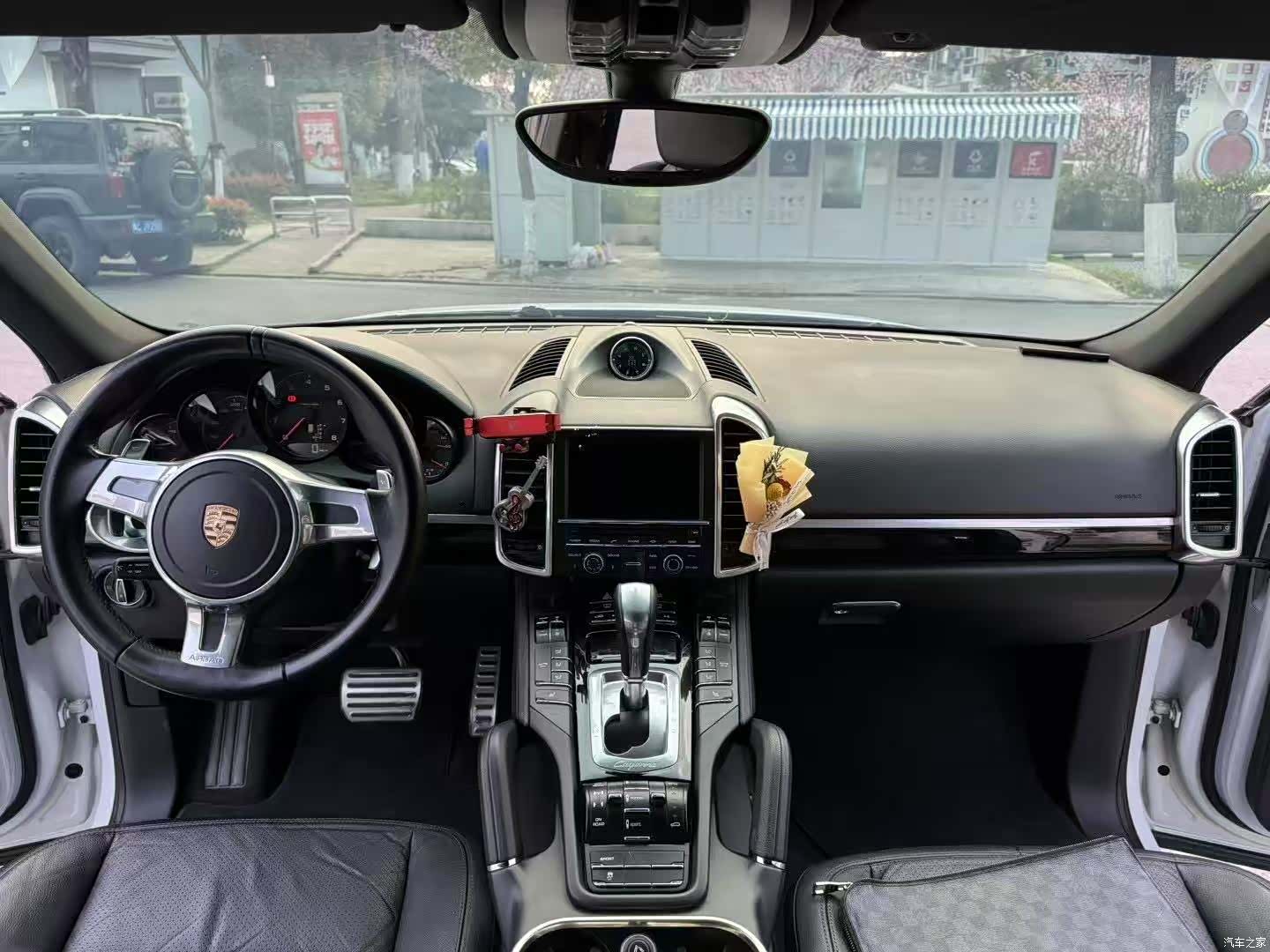 Porsche Cayenne, 2014 все фото