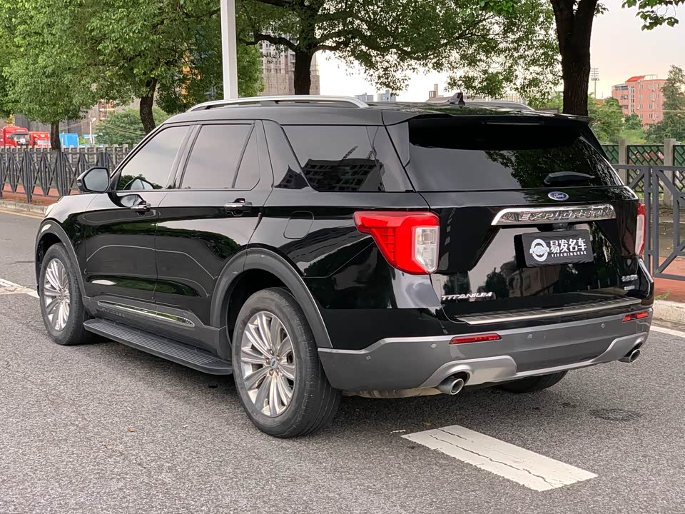 Ford Explorer Ford Explorer