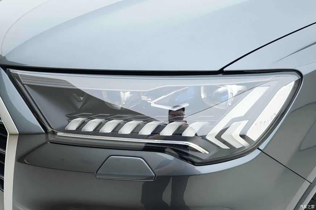 Audi Q7, 2021 15