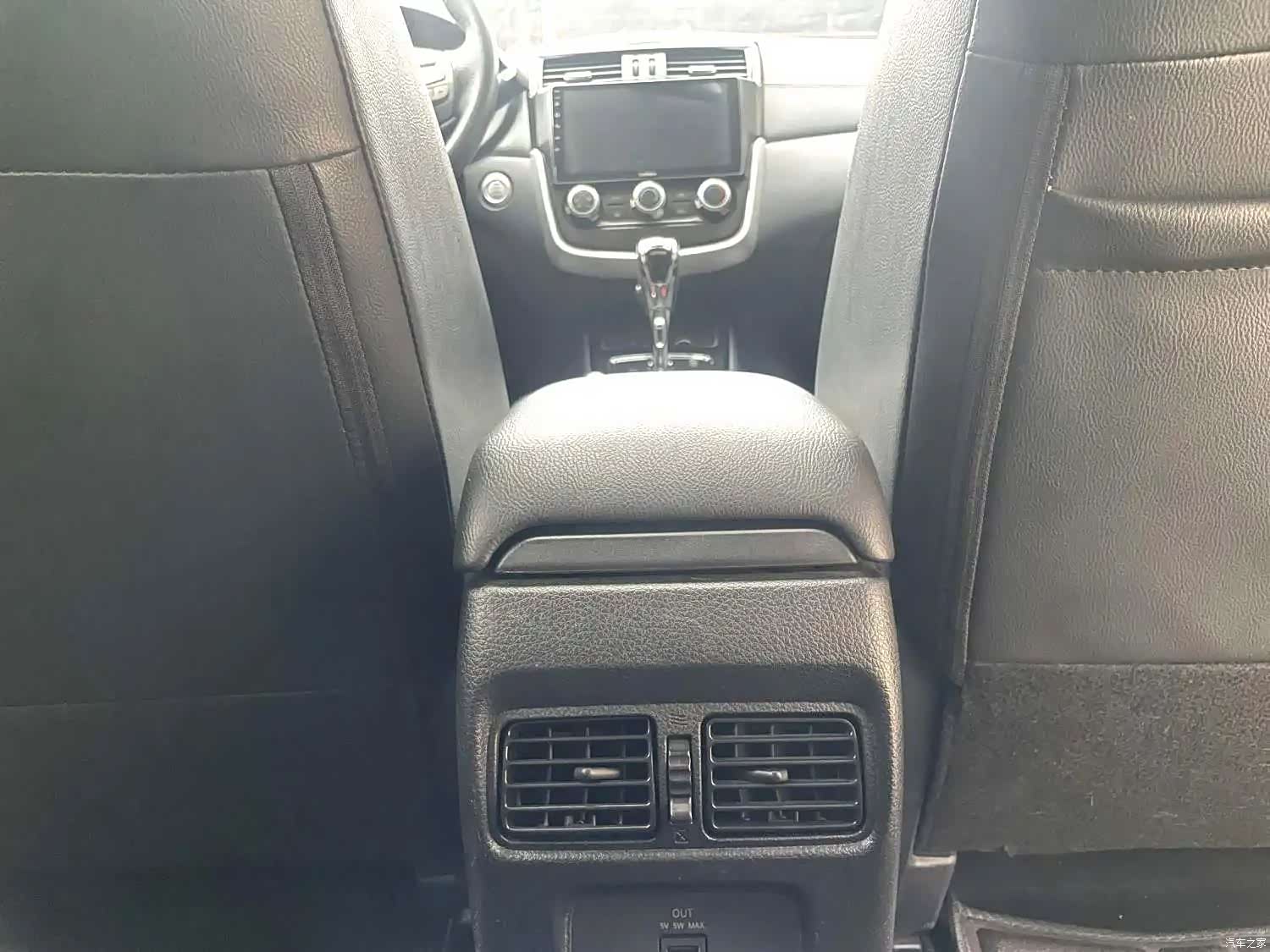 Nissan Tiida, 2022 16
