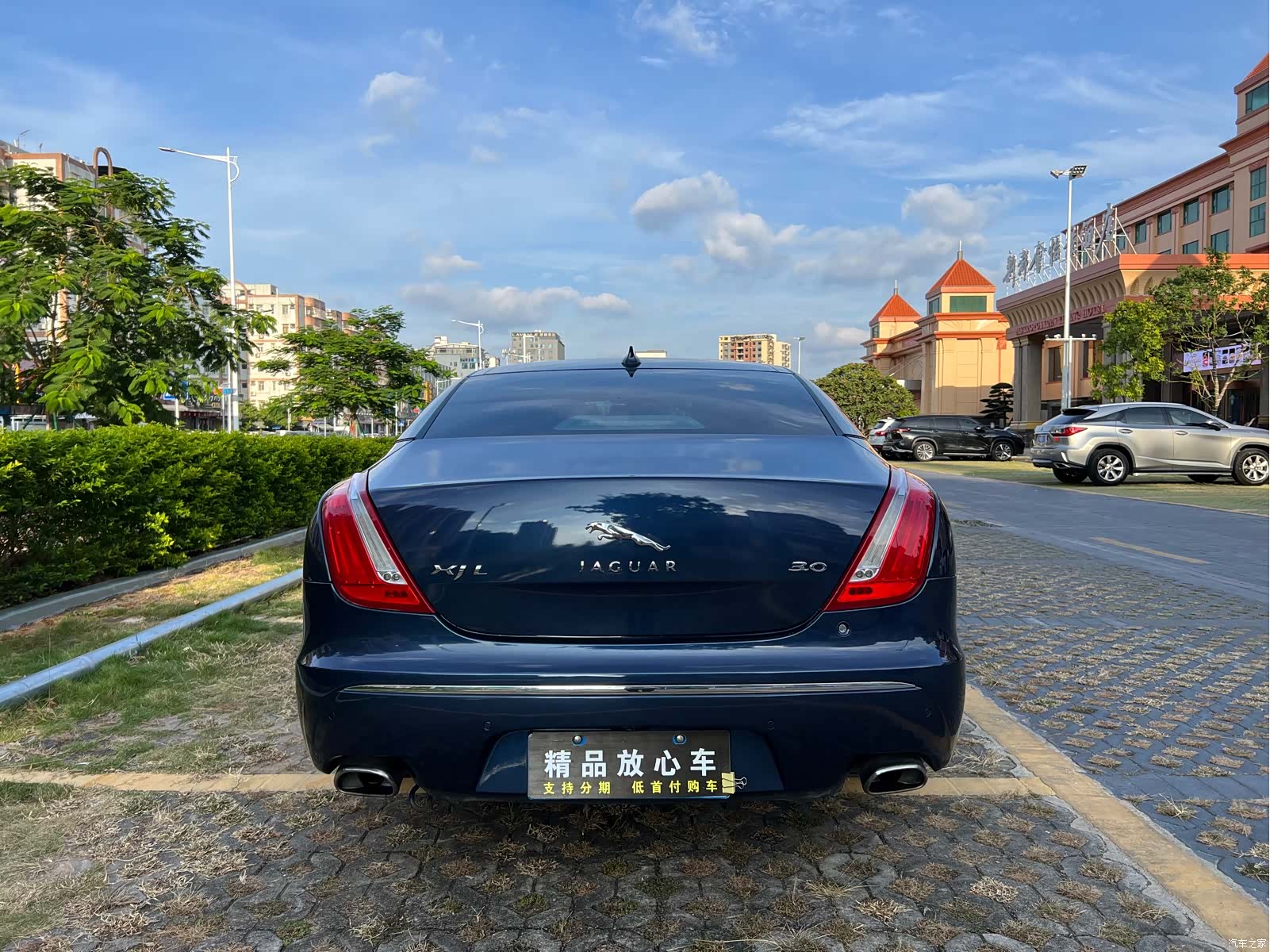 Jaguar XJ, 2014 все фото