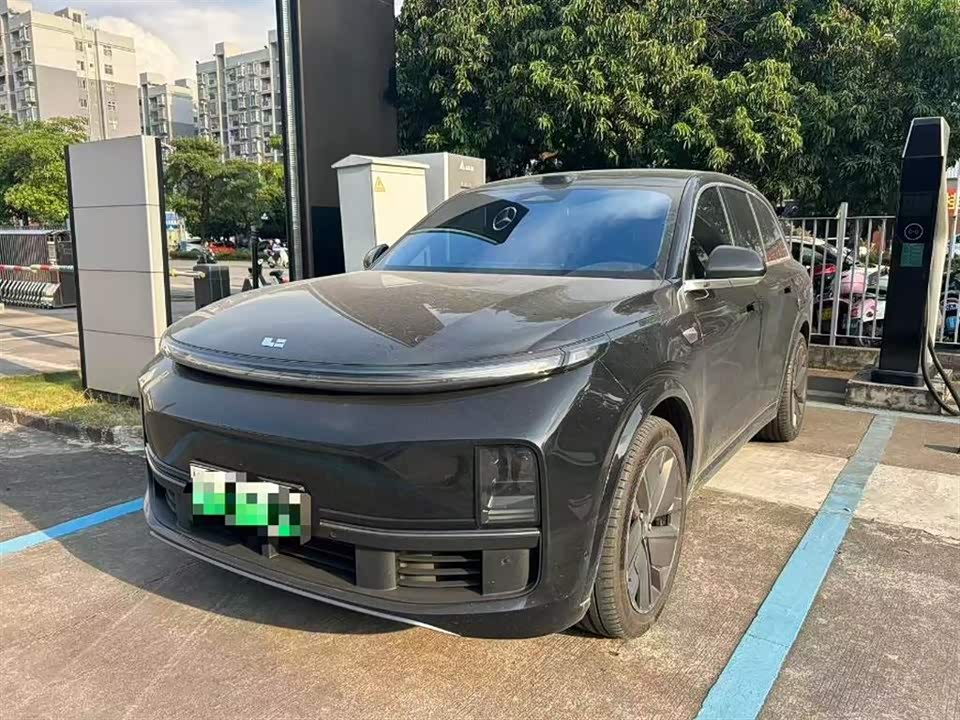 Li Auto Ideal L8