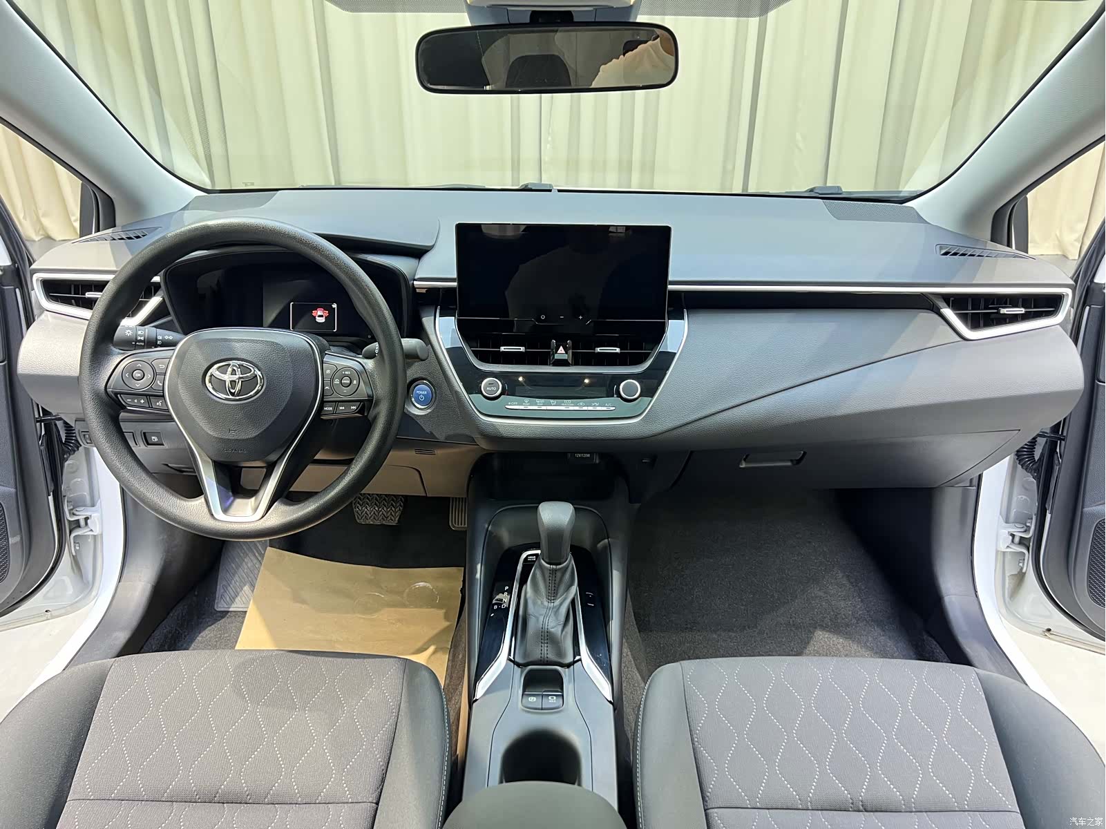 Toyota Corolla, 2023 14