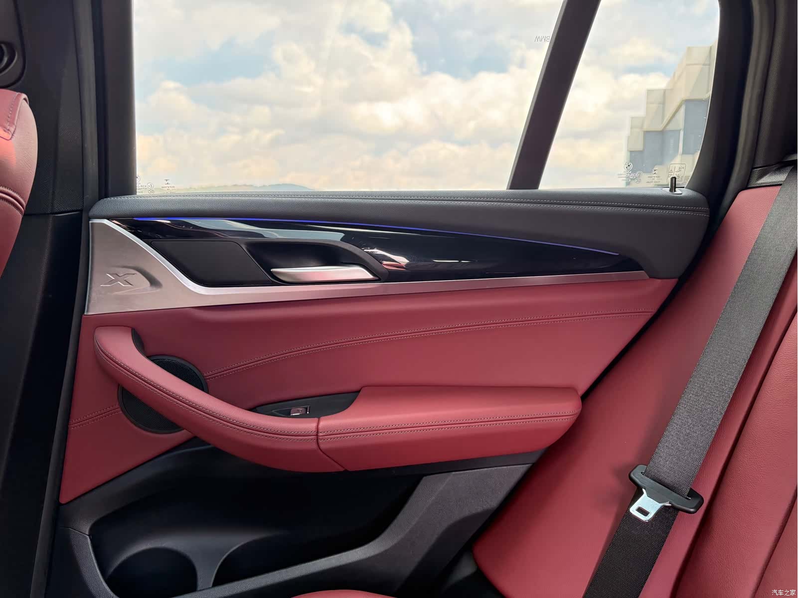 BMW X4, 2019 35