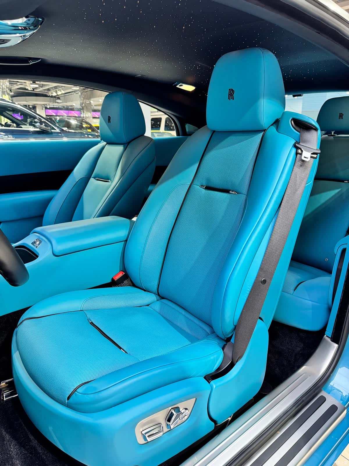 Rolls-Royce Wraith, 2019 12