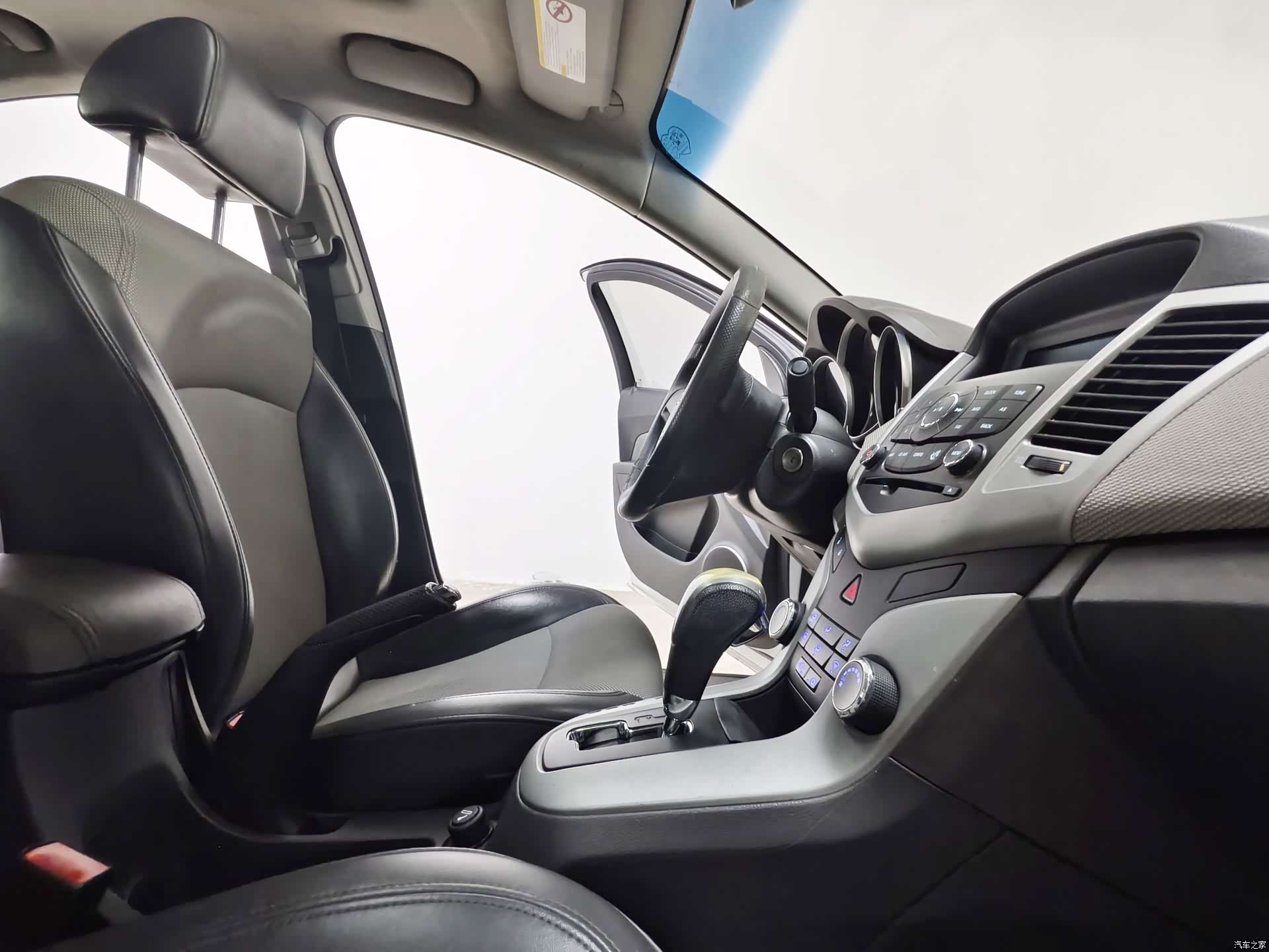 Chevrolet SE, 2013 15