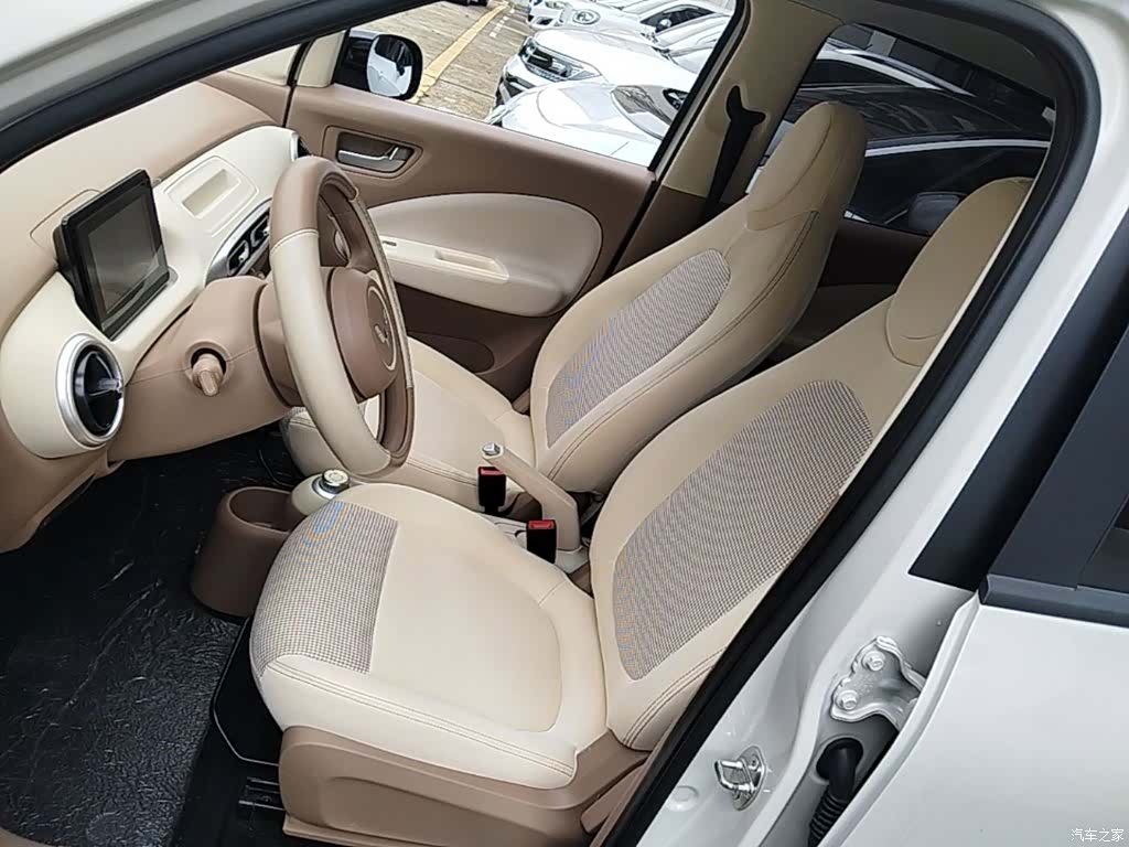 Wuling MINIEV, 2025 15