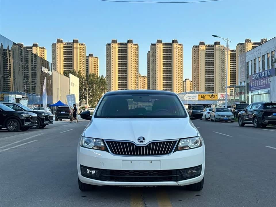 Skoda Xindong