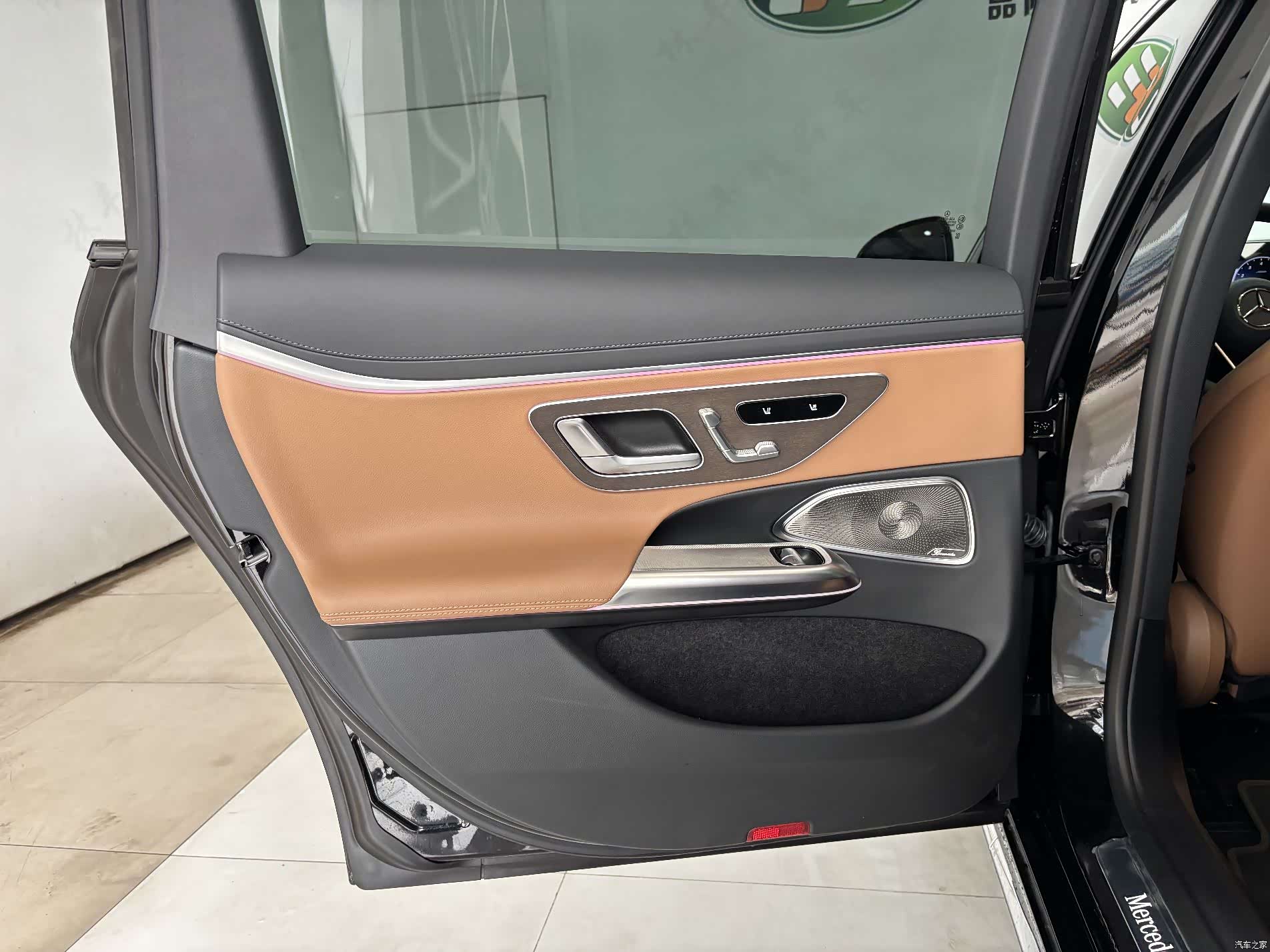 Mercedes-Benz E-Class, 2026 20