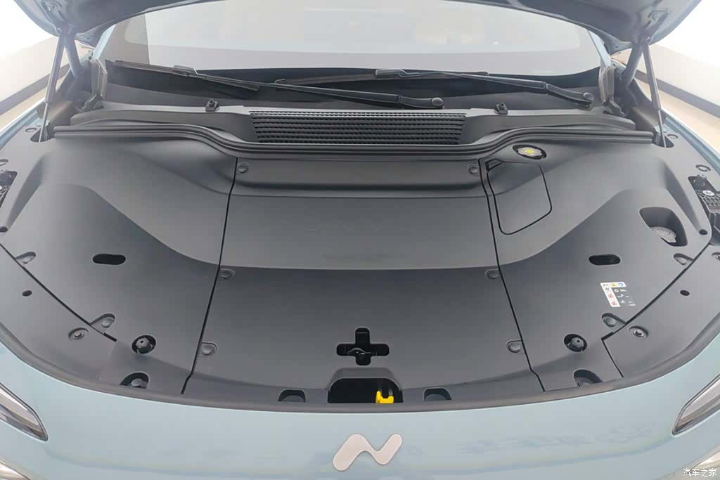 NIO L60, 2025 10