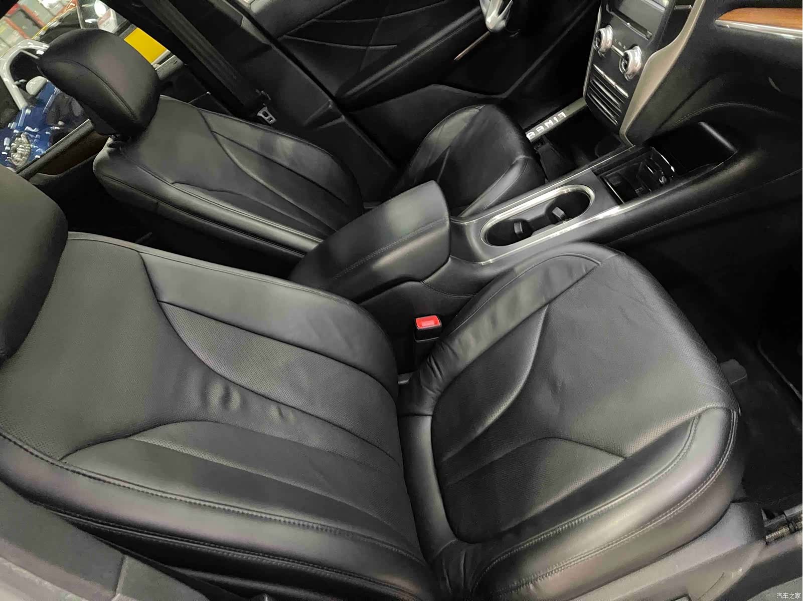 Lincoln MKC, 2017 20
