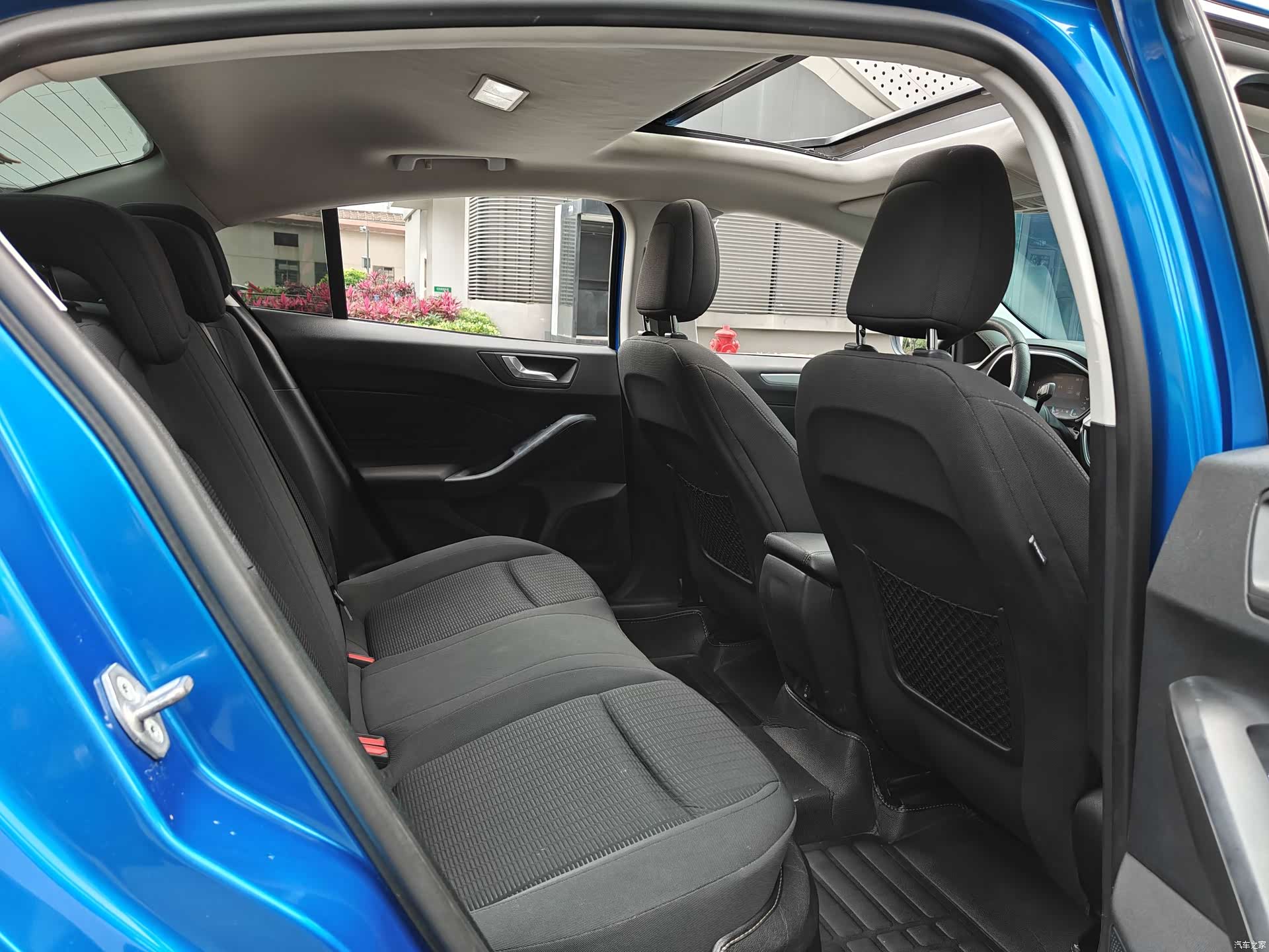 Ford Focus, 2019 6